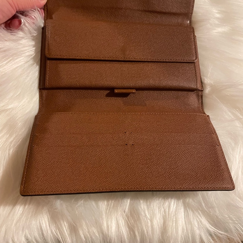Louis Vuitton Monogram trifold wallet - Picture 7 of 8